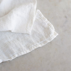 HANDMADE WAFFLE LINEN KITCHEN TOWEL IN OFF-WHITE – Ellei Home